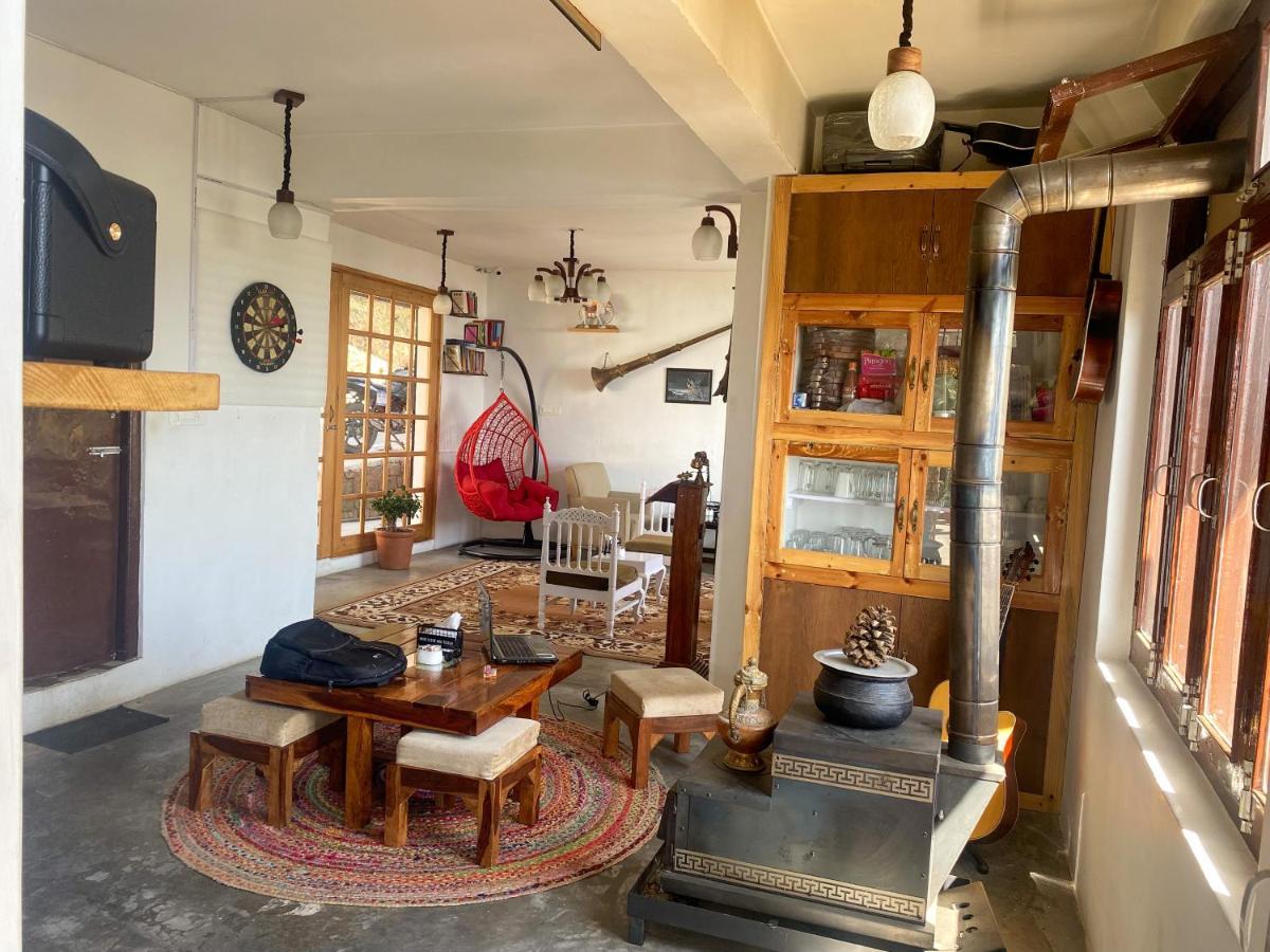 Redeem Cafe & Homestay МакЛеод Ганж Екстериор снимка